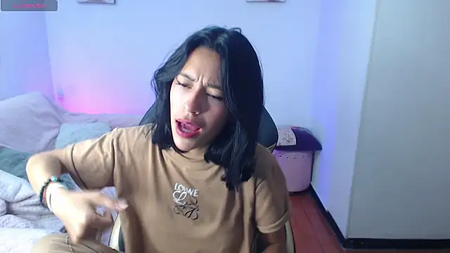 Kittie_nala_'s cam snapshot