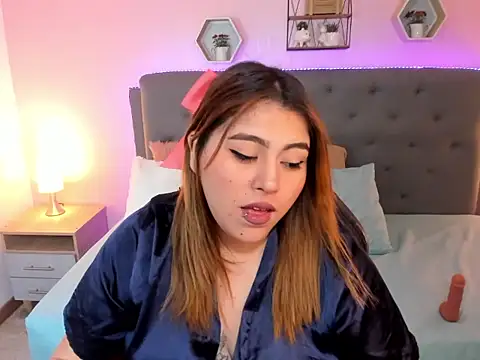 Abril_Rosse_'s cam snapshot