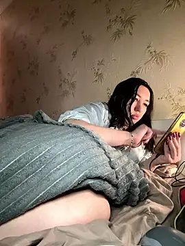 Naughtbaby_2025's cam snapshot