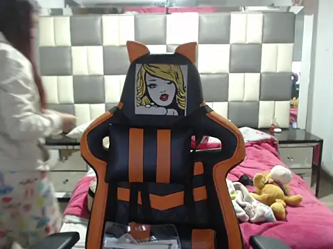 dulcecandy18's cam snapshot