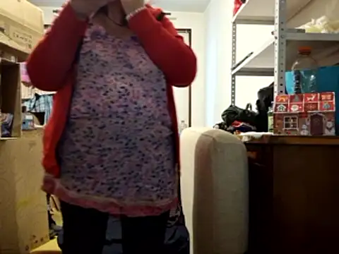 Samantha_Squirt@xh live sex cam