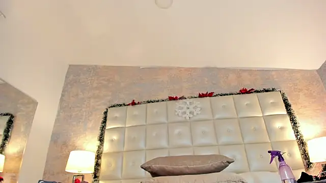 Maxim-Walker live sex cam