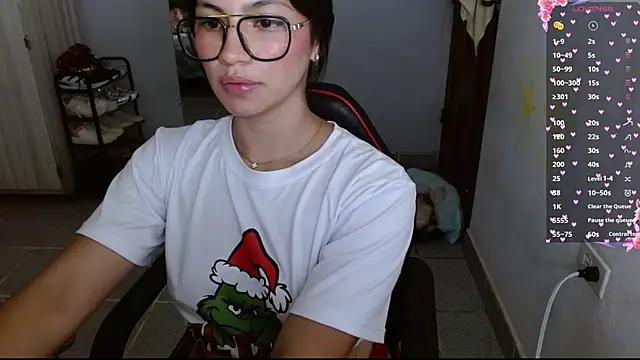 Violett_11's cam snapshot