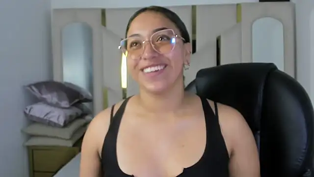 IsabellRodriguez18 live sex cam