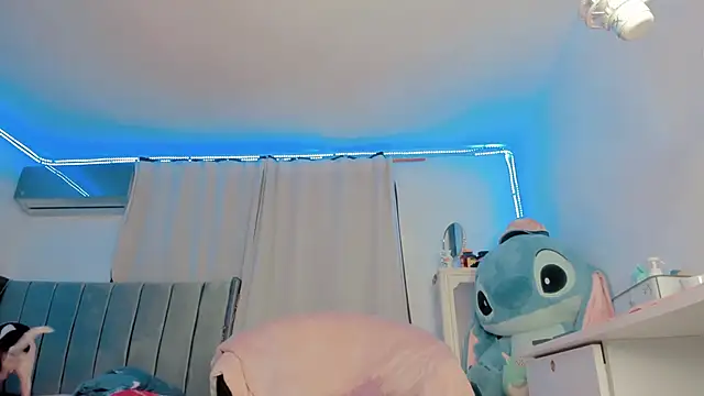 Yellowranger1 live sex cam