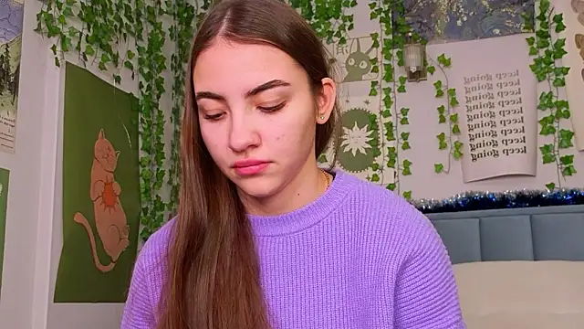 Fit_Brunette_'s cam snapshot