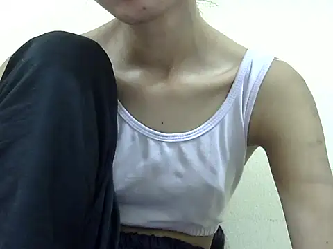 Anu_tiny live sex cam