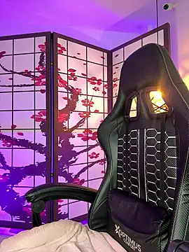 Victoria_Adams14's cam snapshot