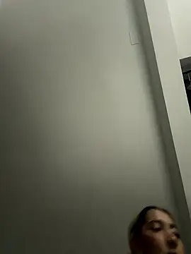 Isa_klein's cam snapshot