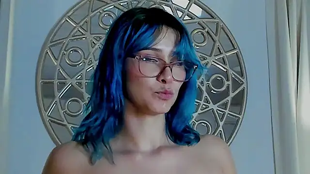 Ramona_Flower live sex cam