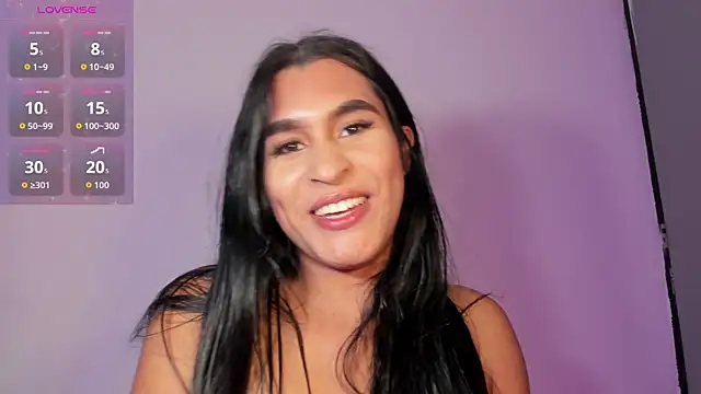 Selena_fox7 live sex cam