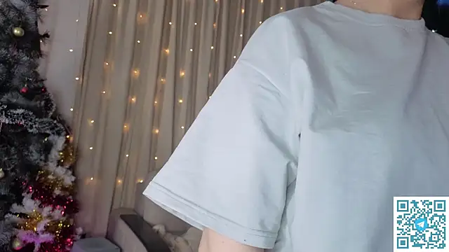 ColettaMejias live sex cam