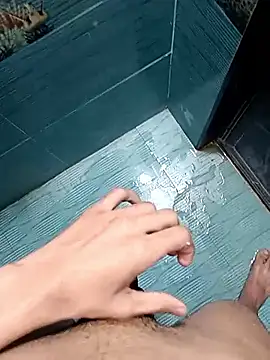 FloweredShallow live sex cam