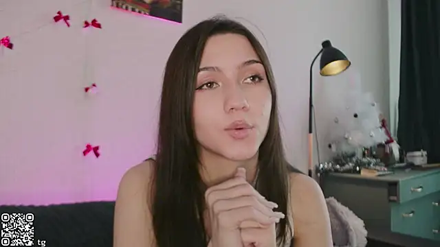 KendalHottt live sex cam