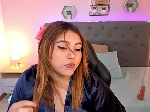 Abril_Rosse_'s cam snapshot