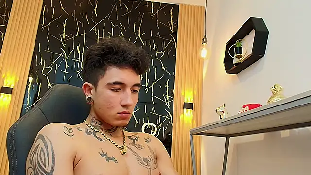 Patrick_Rango live sex cam