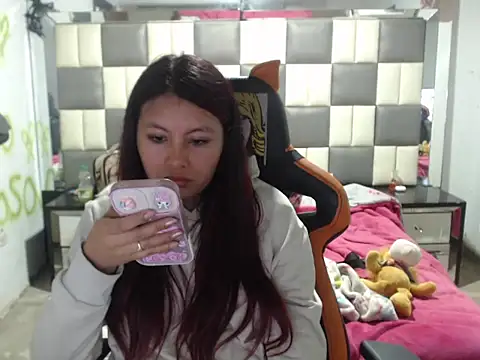 dulcecandy18's cam snapshot