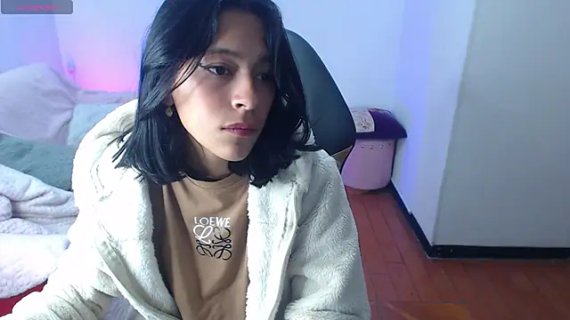 Kittie_nala_'s cam snapshot