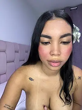 karolaalcendra live sex cam