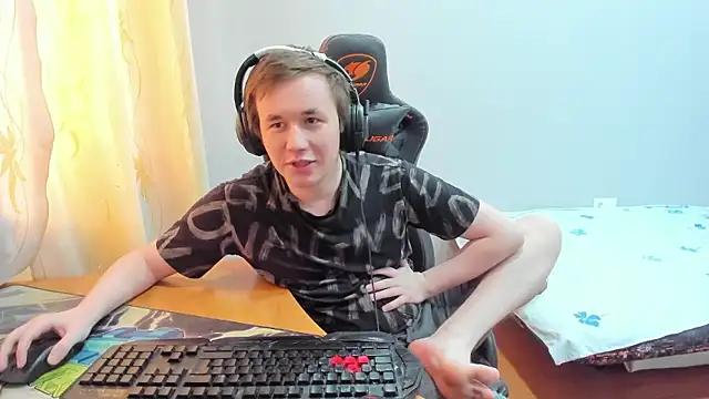 iliaskrislove live sex cam