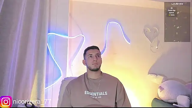 nico_rivera live sex cam