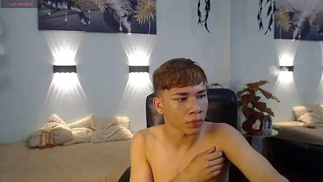 nathanclay live sex cam