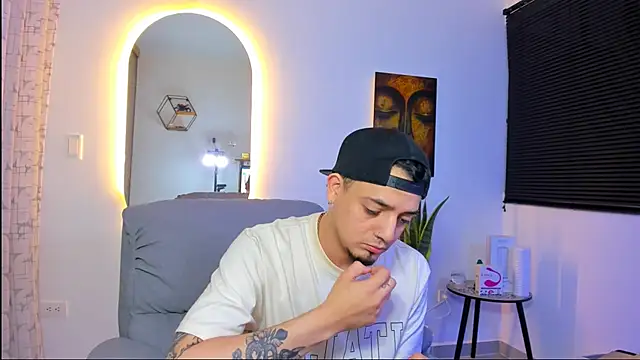 alejandro_calderon1 live sex cam