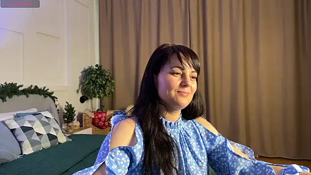 _SilkyShadow_'s cam snapshot