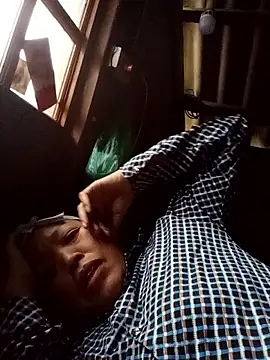 Agnes-baby's cam snapshot