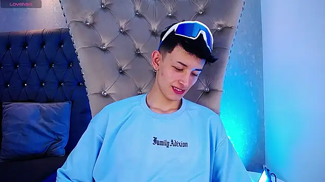 MaikCarver live sex cam