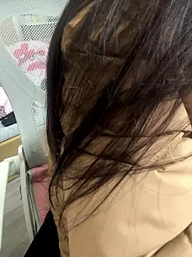 Mina048 live sex cam