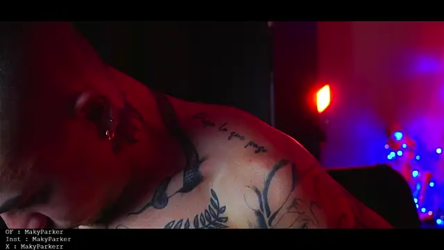 AlphaMasterXxx live sex cam