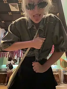 RonnieKiss's cam snapshot