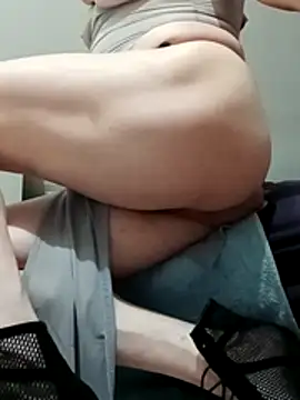 JOHANNA9MOI02's cam snapshot