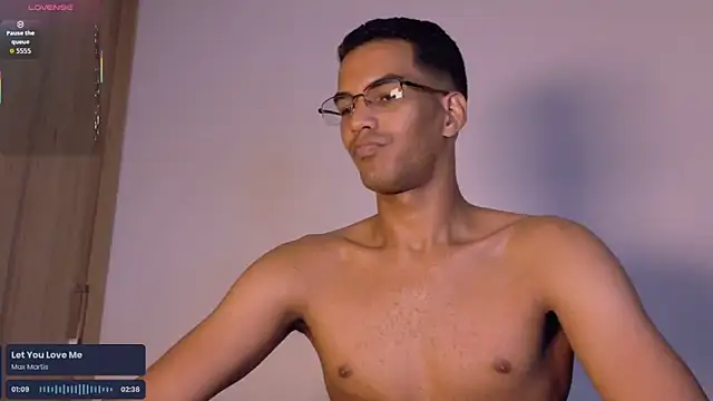 Pikashu7u7 live sex cam