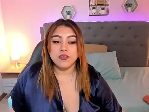 Abril_Rosse_'s cam snapshot