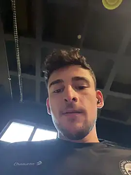 Yasinyasin7 live sex cam