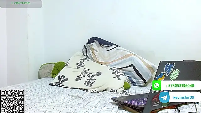 biglatin80 live sex cam