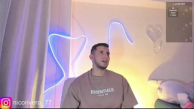 nico_rivera live sex cam