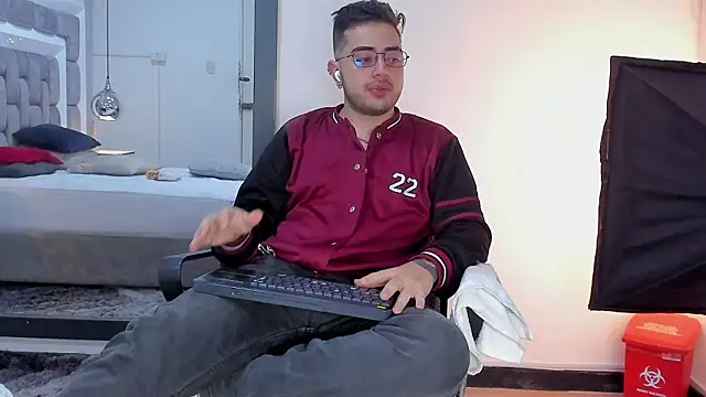 Ethan_Greys live sex cam