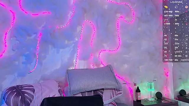 emmajohnss live sex cam