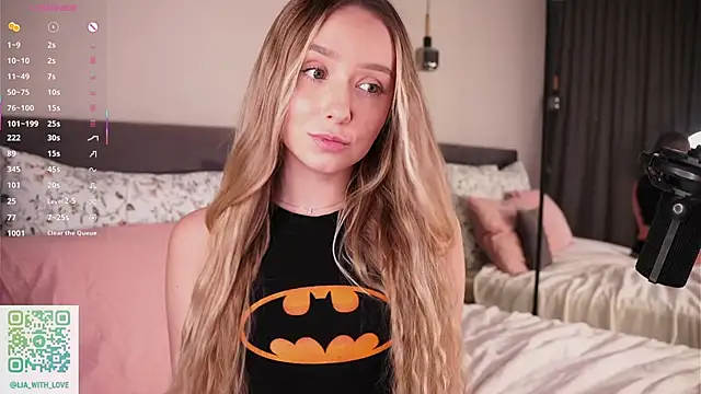 HollisBeckett live sex cam