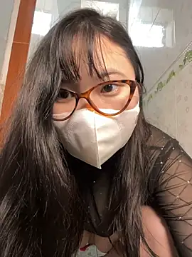 hide_from_colleagues live sex cam