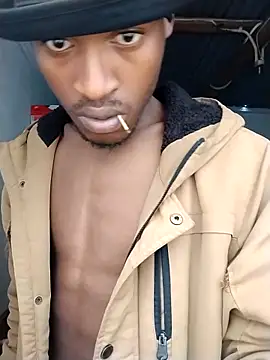 Bigdick-dude live sex cam