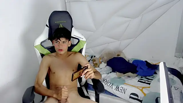 Lil_babyyy_ live sex cam