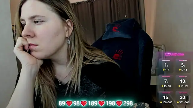 Olivia_Munk's cam snapshot