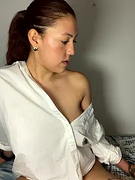 Martina_small's cam snapshot