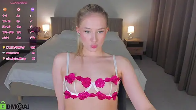 ChloeAlba's cam snapshot