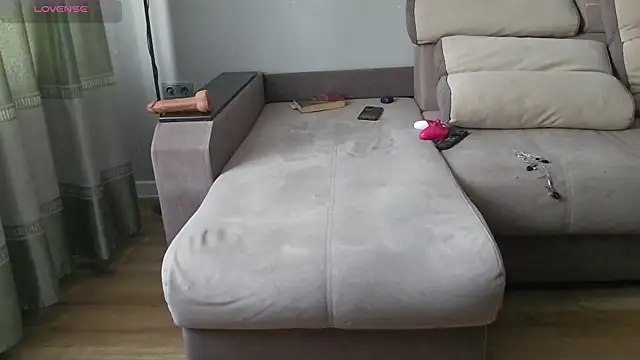 MilaaMilaa's cam snapshot