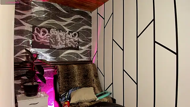 Flor_Gil live sex cam